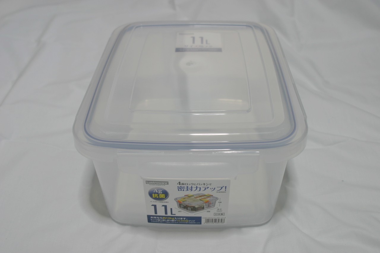 カメラやレンズの保管に最適な密閉食品ケースを紹介